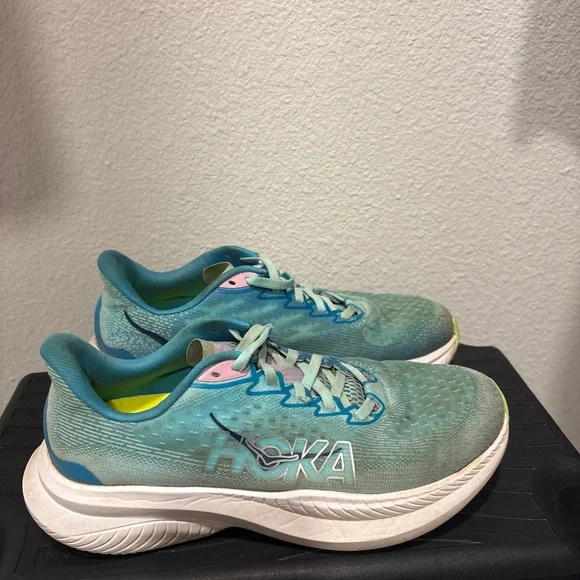 Hoka Mach 6 women’s size 7.5 with new insoles - Picture 3 of 6